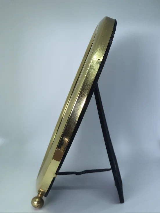 Solid Brass Oval 5x7 Photo Frame Vintage Made in Italy Polished Footed Gold 5x7 - Picture 5 of 11